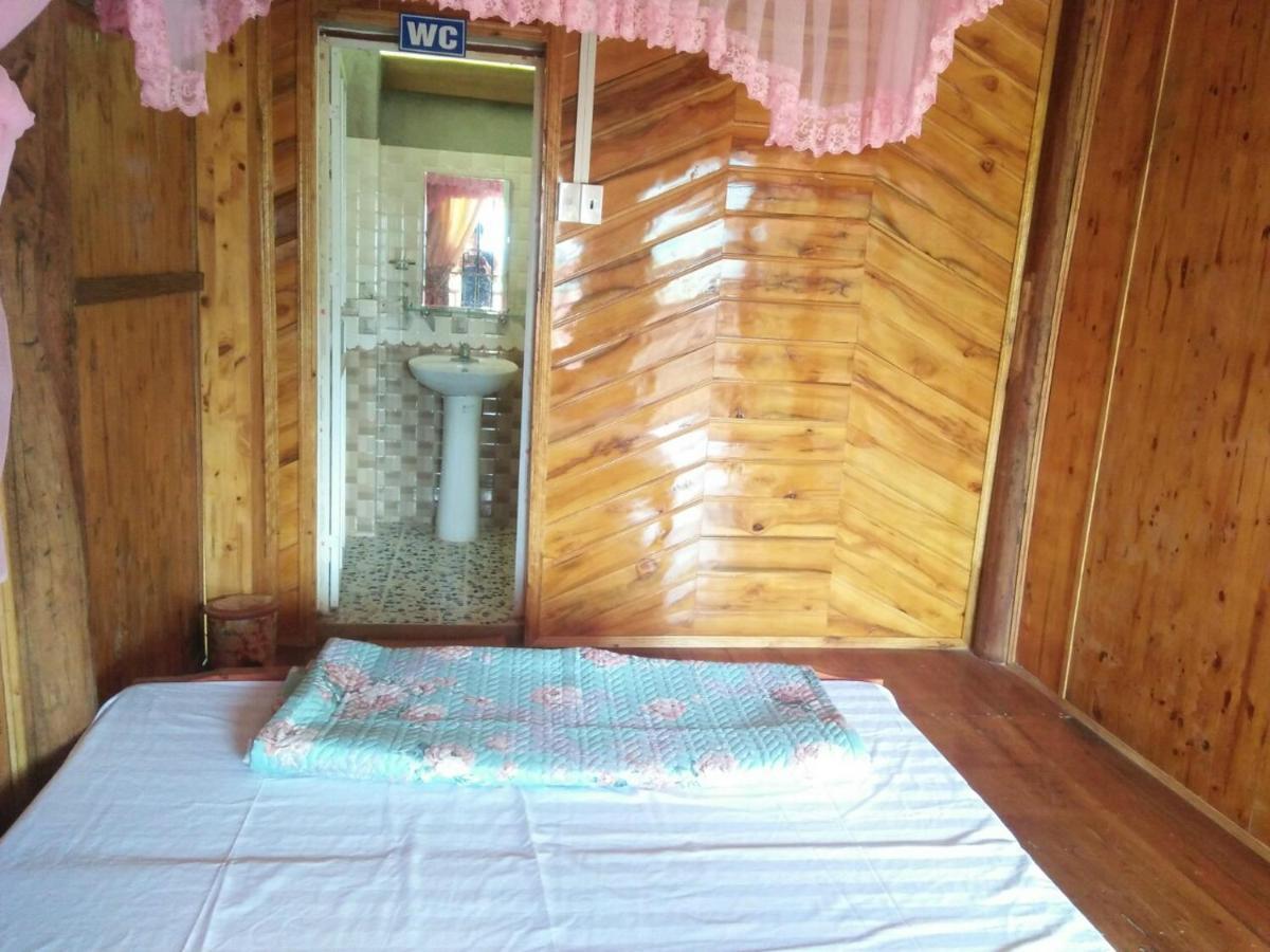 Tran Xuan Homestay Ba Be Екстер'єр фото