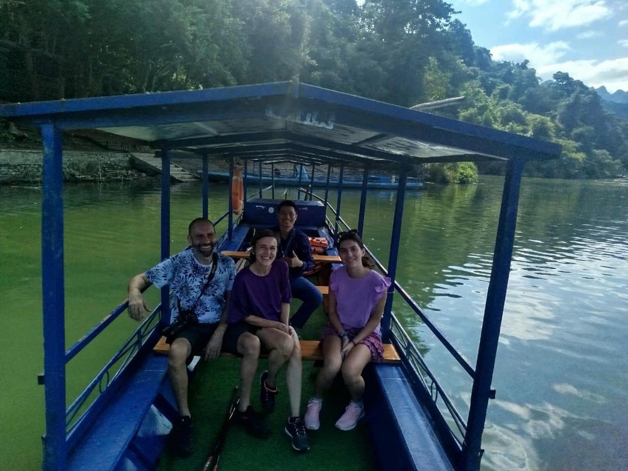 Tran Xuan Homestay Ba Be Екстер'єр фото