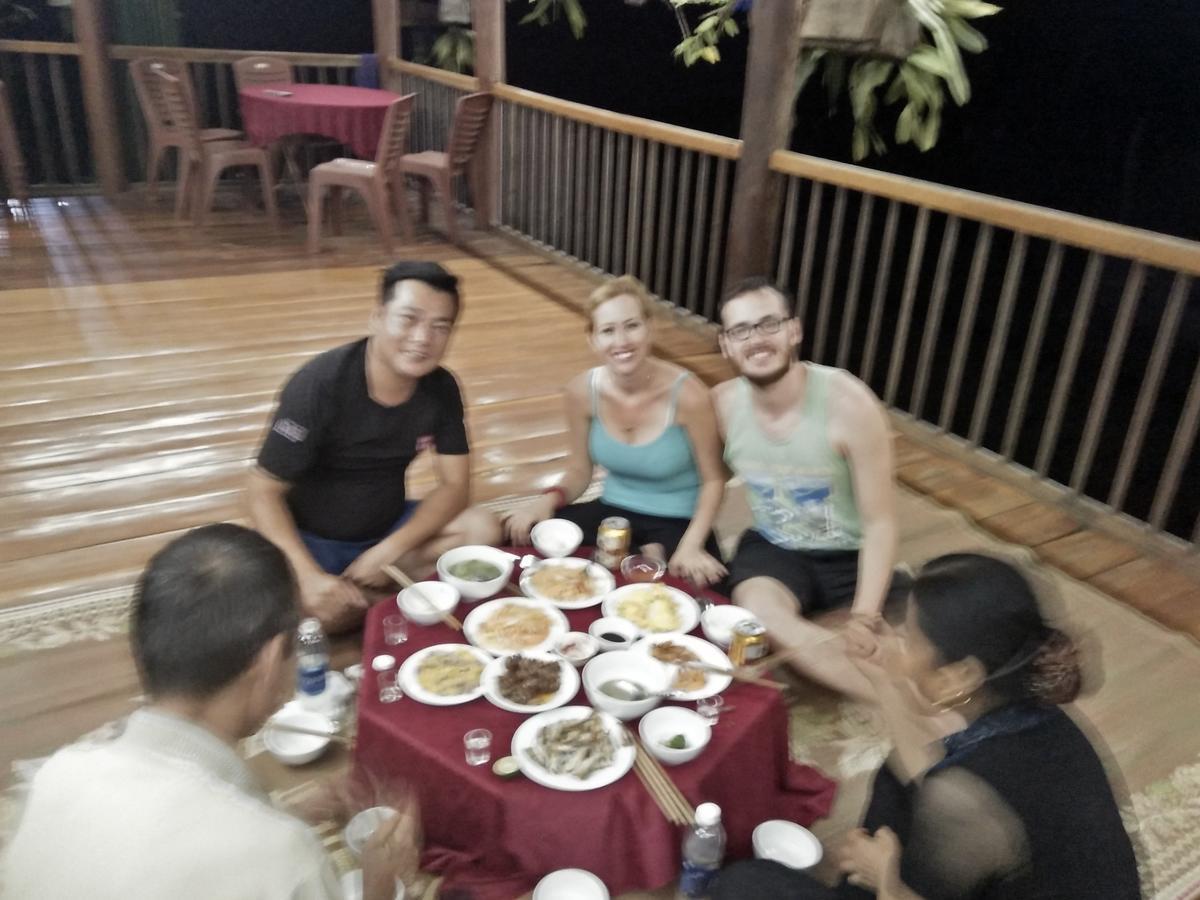 Tran Xuan Homestay Ba Be Екстер'єр фото