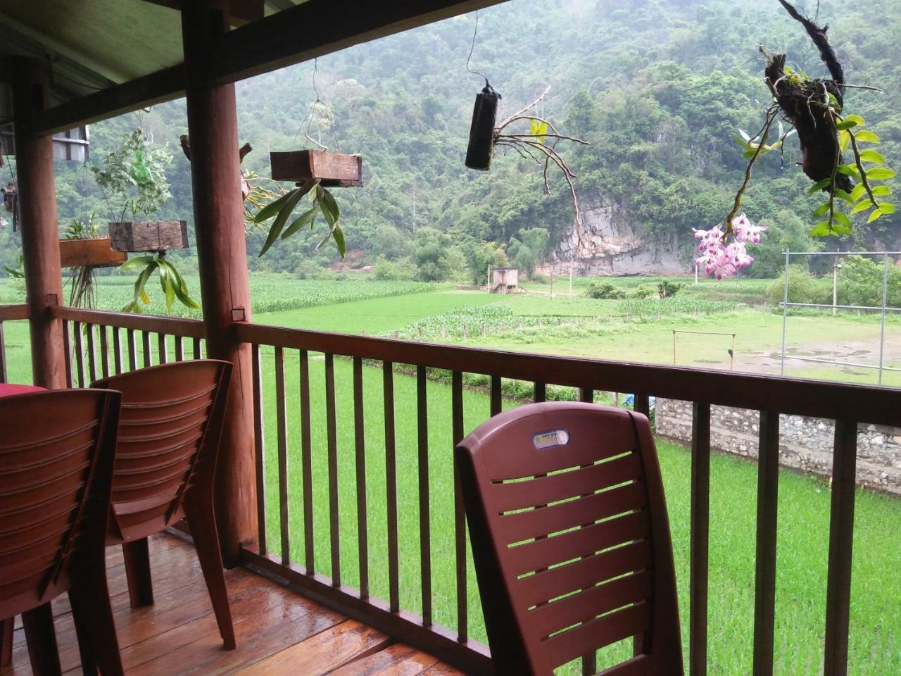 Tran Xuan Homestay Ba Be Екстер'єр фото