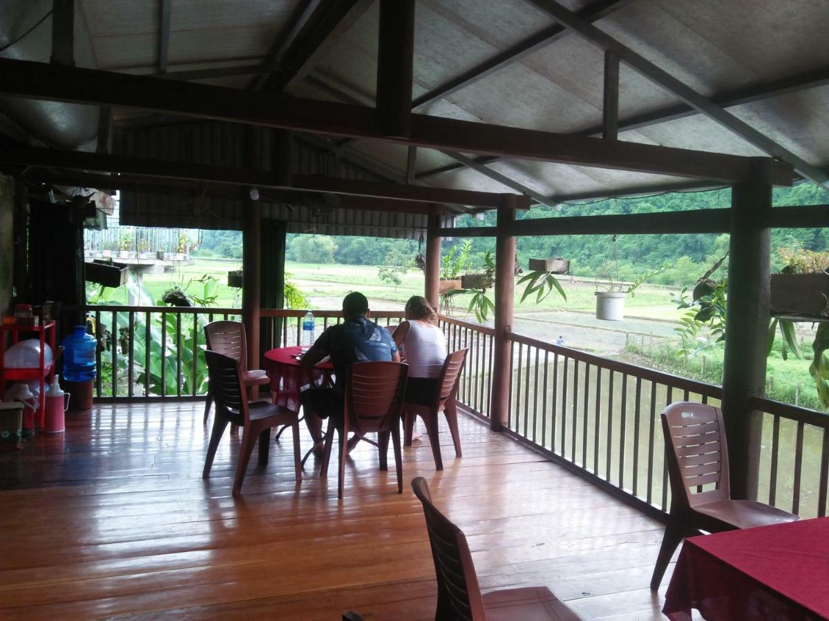 Tran Xuan Homestay Ba Be Екстер'єр фото